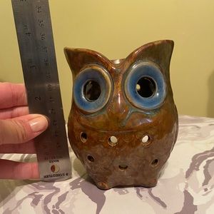 Ceramic owl tea light holder